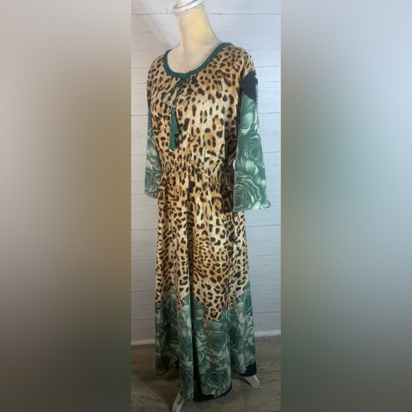 Kaftan dress leopard print US size L long womens - Picture 2 of 8